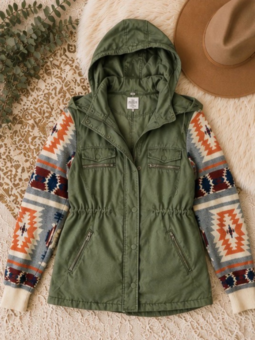 Thread & Supply Green Aztec Sleeve Hooded Utility Jacket Small Boho Western - Picture 10 of 10
